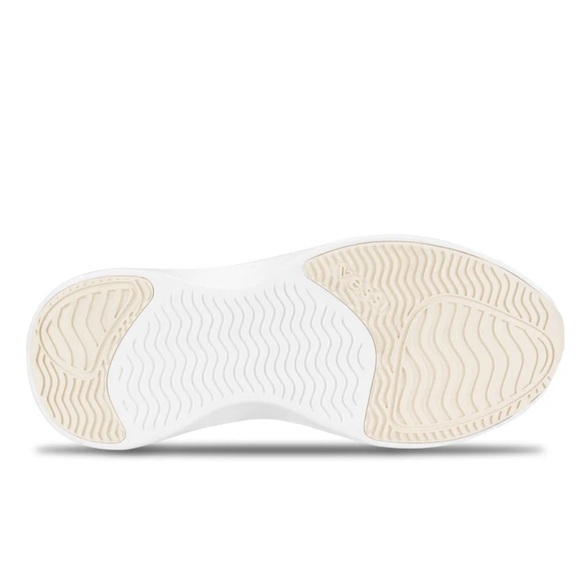 Vessi Linen Beige Everyday Move Waterproof Women’s Sneakers - Picture 6 of 14